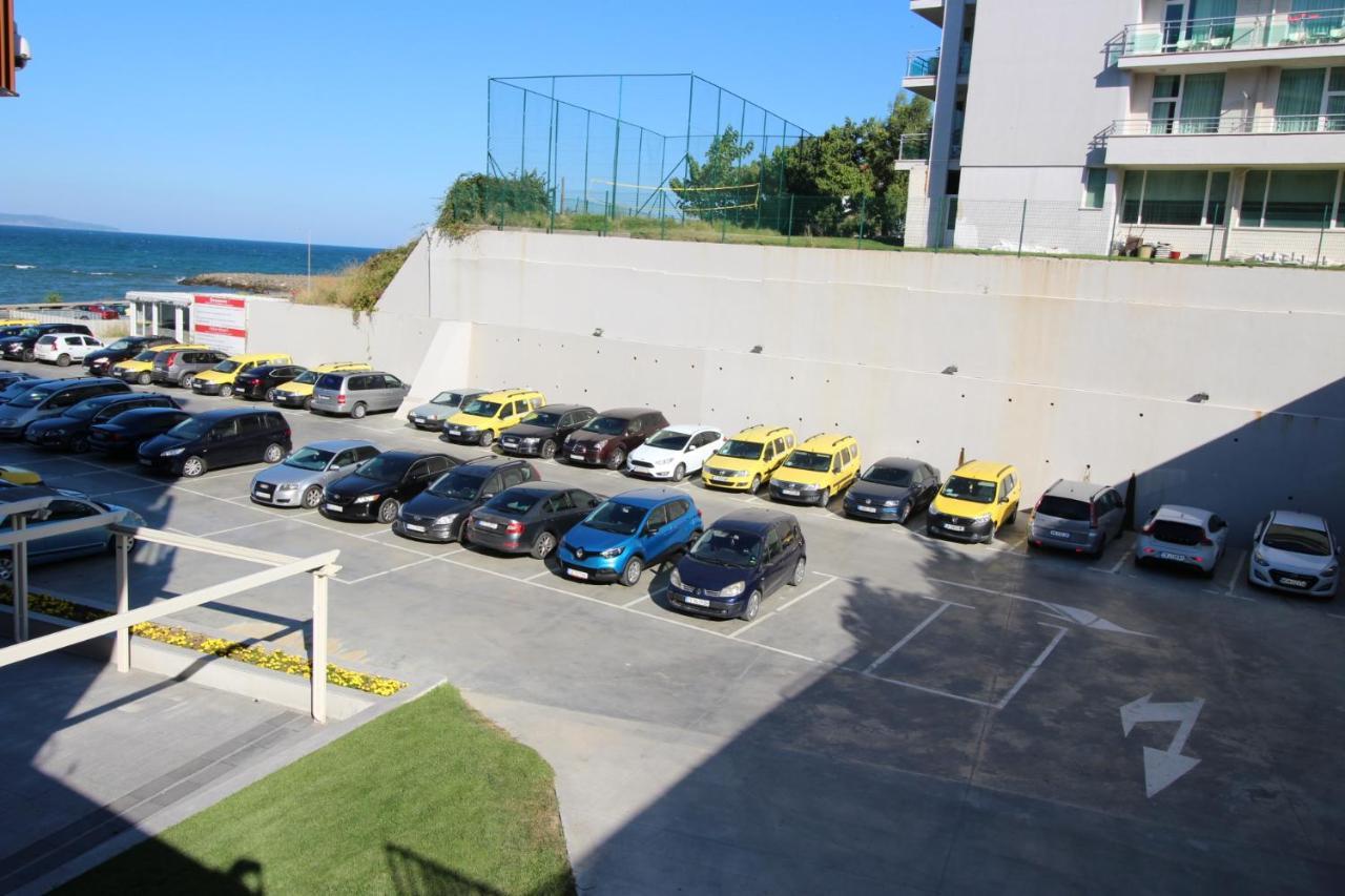Paradiso 'В' 408 Private Studio Nessebar Luaran gambar