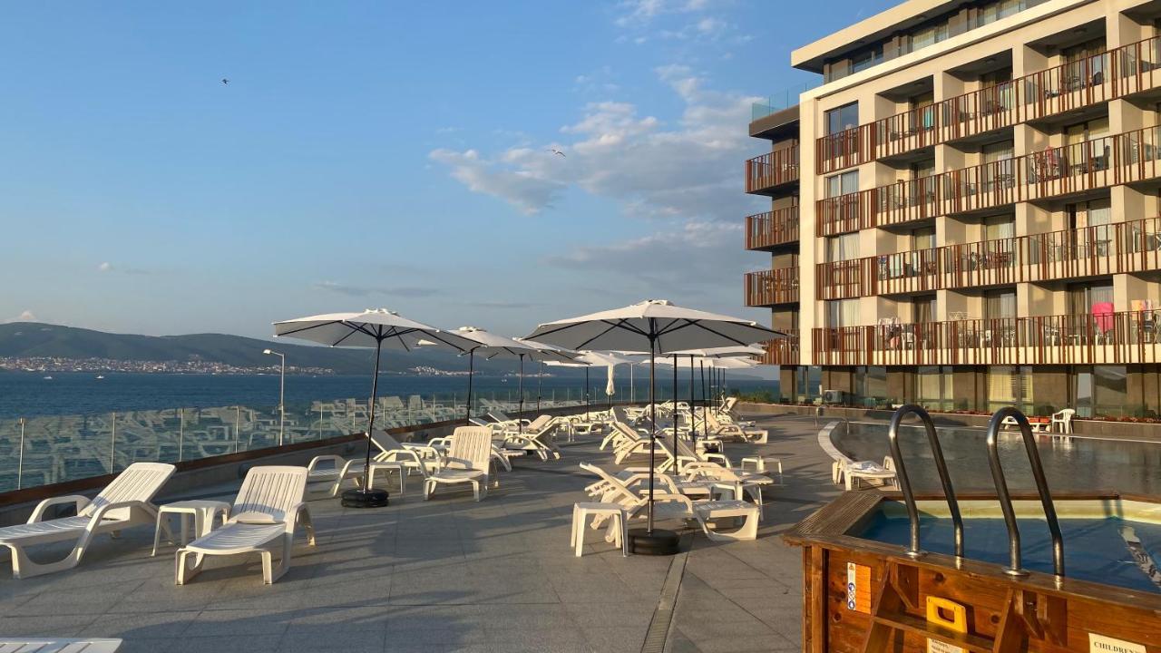 Paradiso 'В' 408 Private Studio Nessebar Luaran gambar